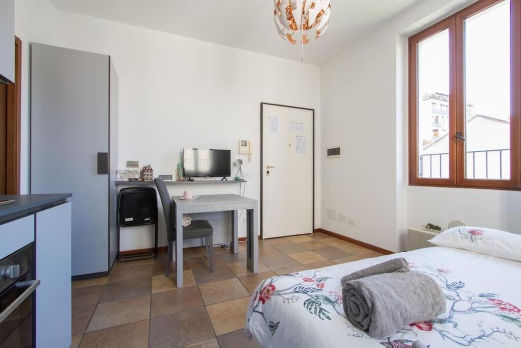 Fabulous Studio In Monza 15 Km To Milan City Centre 외부 사진