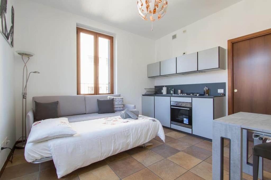 Fabulous Studio In Monza 15 Km To Milan City Centre 외부 사진